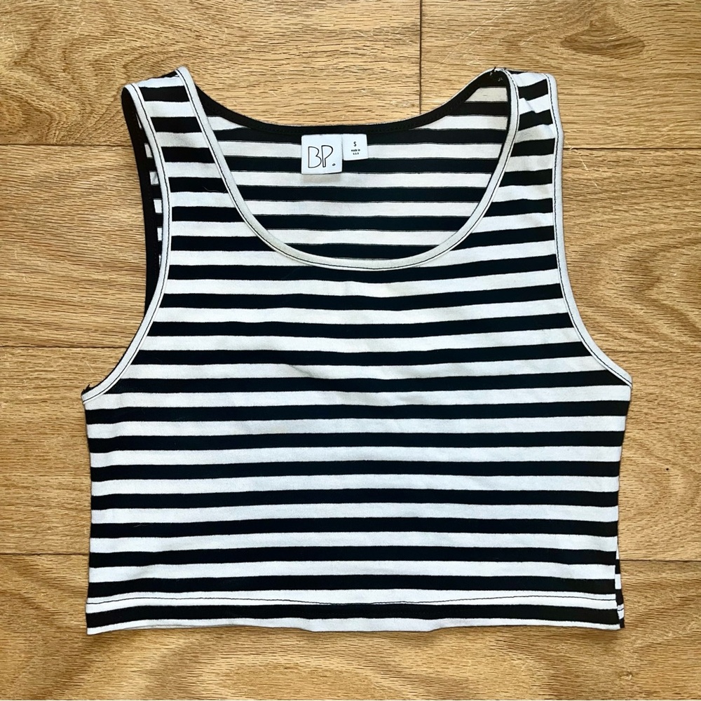 Black and White Striped Crop Tank Top
